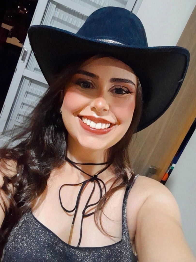 Letícia lima